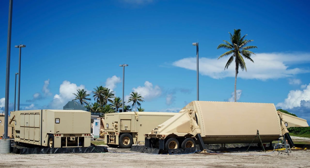 The Islamic Revolutionary Guard Corps announces a precision strike targeting a THAAD radar site in Al-Ruwais, according to an official statement.