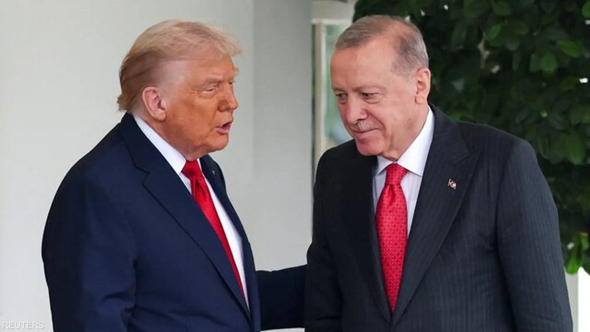 U.S. President Donald Trump receives Turkish President Recep Tayyip Erdoğan during an official visit in Washington, D.C. (File photo / Archive).