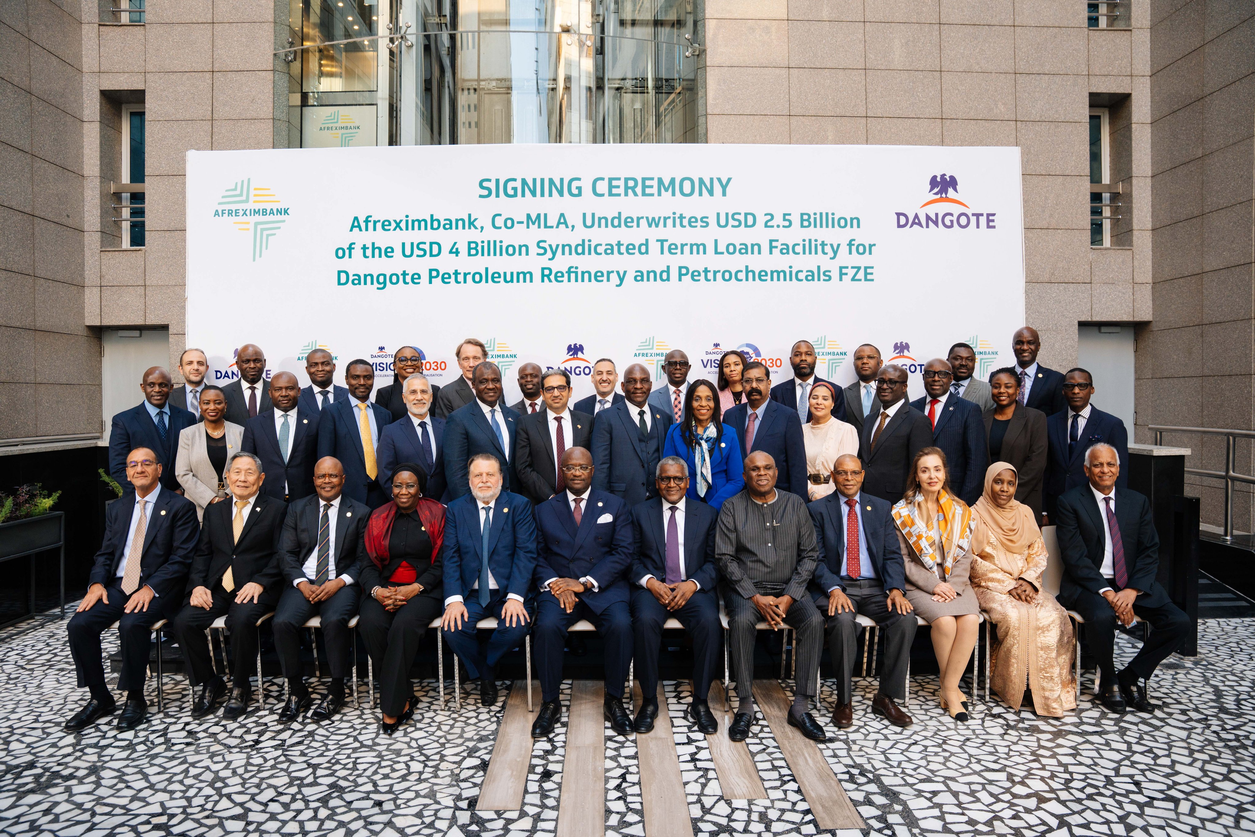 Officials from Afreximbank and Dangote Industries meet in Cairo.