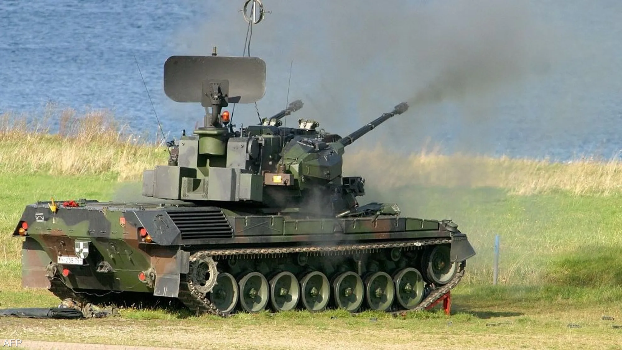 German arms exports to Israel did not include heavy weapon systems such as tanks or artillery.