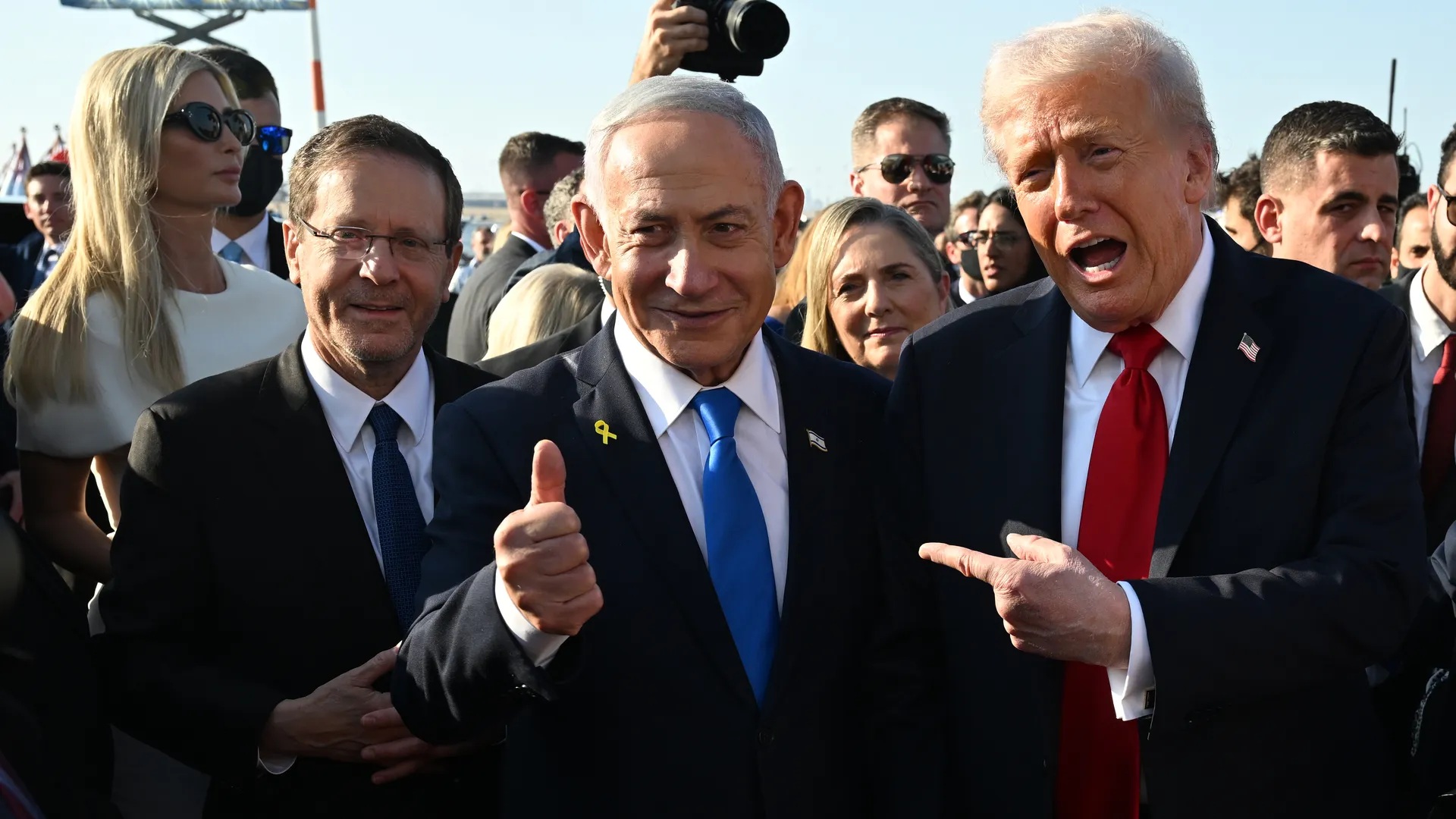 U.S. President Donald Trump and Israeli Prime Minister Benjamin Netanyahu Believe Efforts to Topple Iran's Regime Have Failed.