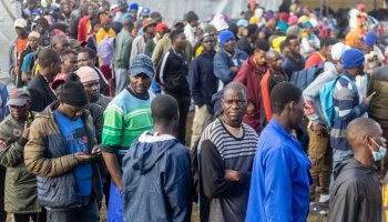 Malawian nationals gather in South Africa as authorities coordinate repatriation efforts amid rising migration tensions.