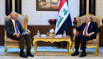 Iraqi Deputy PM holds talks with the U.S. envoy on advancing security ties and reviewing regional developments.